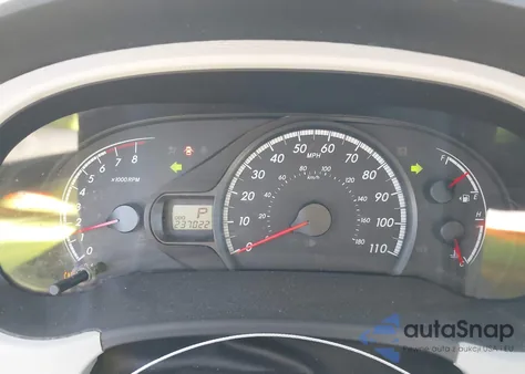 2011 Toyota Sienna Le V6 from USA, damaged, VIN 5TDKK3DC1BS002848